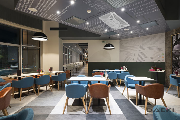 quạt trần quay nhưng không mát